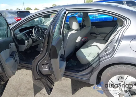 2015 Honda Civic Lx z USA, uszkodzony, nr VIN 2HGFB2F50FH537489